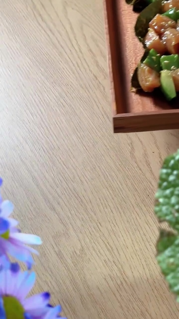 揚げない！4種の彩り寿司タコス