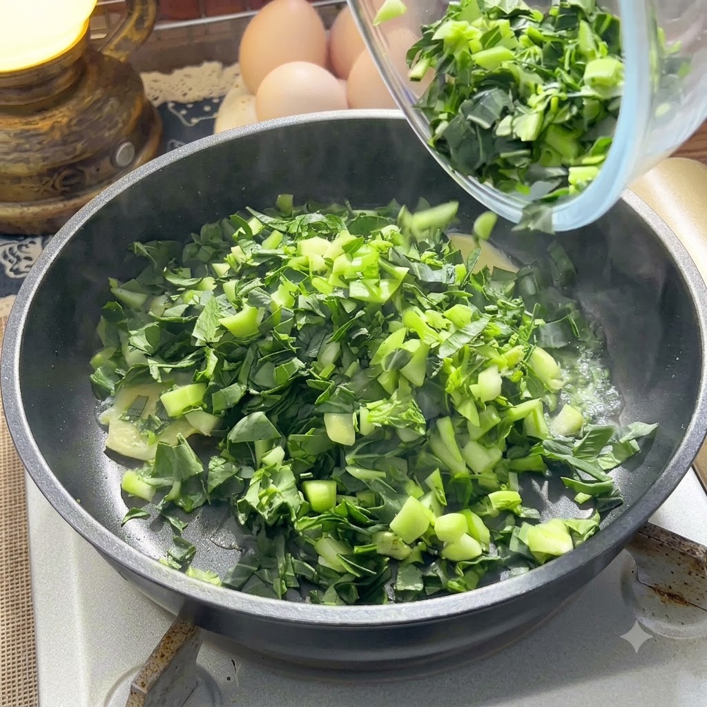熱したフライパンの中で、刻んだ野菜と生姜が炒められている様子